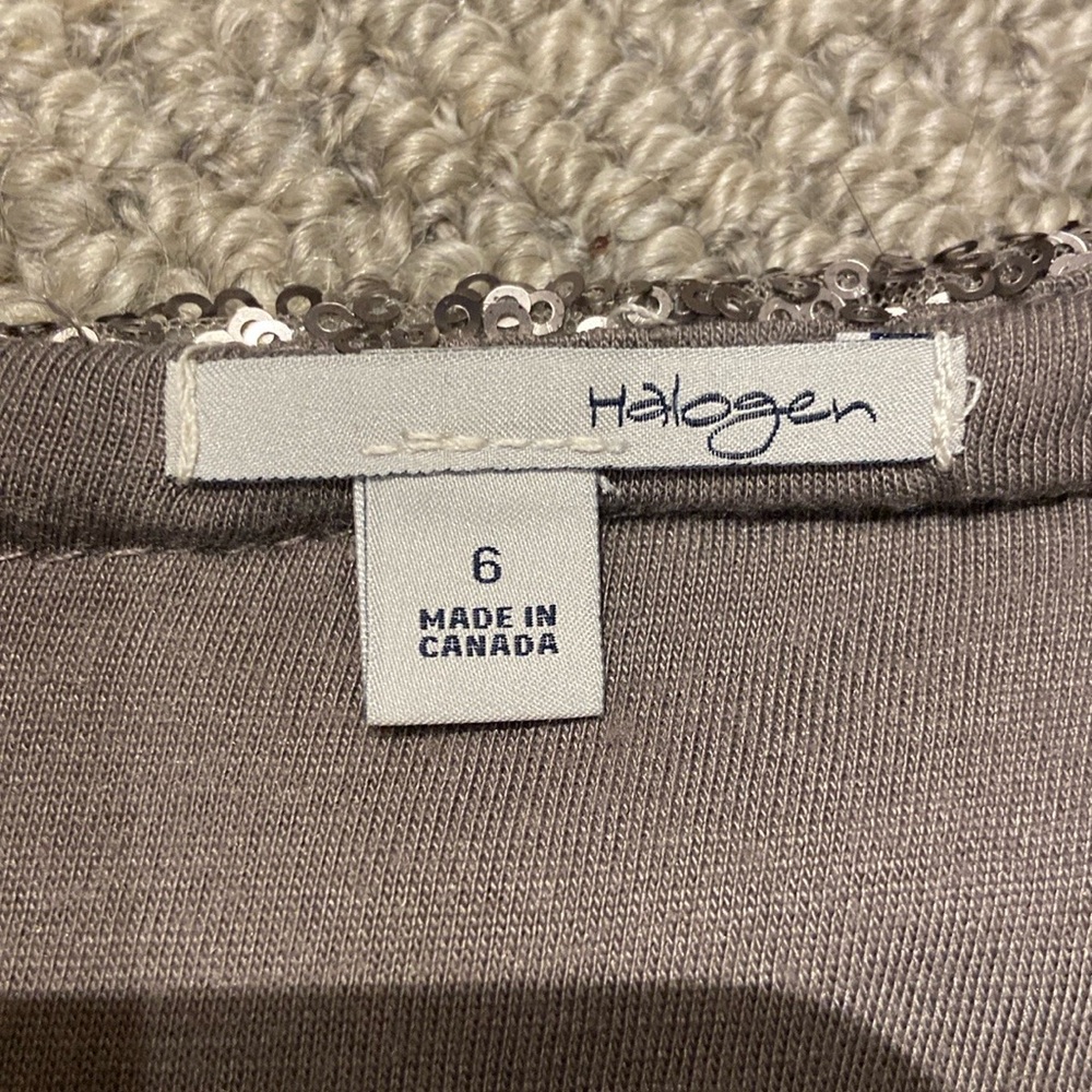 Halogen silver-gray sequined skirt, size 6 - Picture 5 of 5
